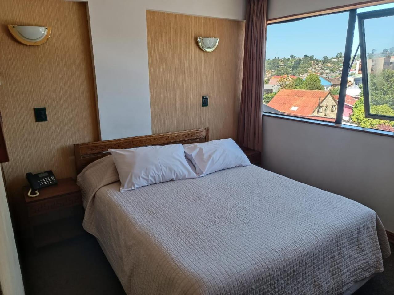 Hotel Antupiren Puerto Montt Bagian luar foto