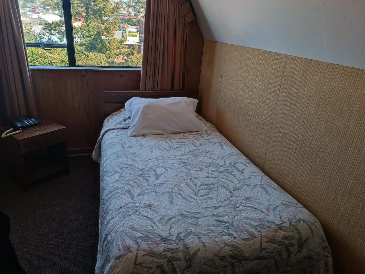 Hotel Antupiren Puerto Montt Bagian luar foto