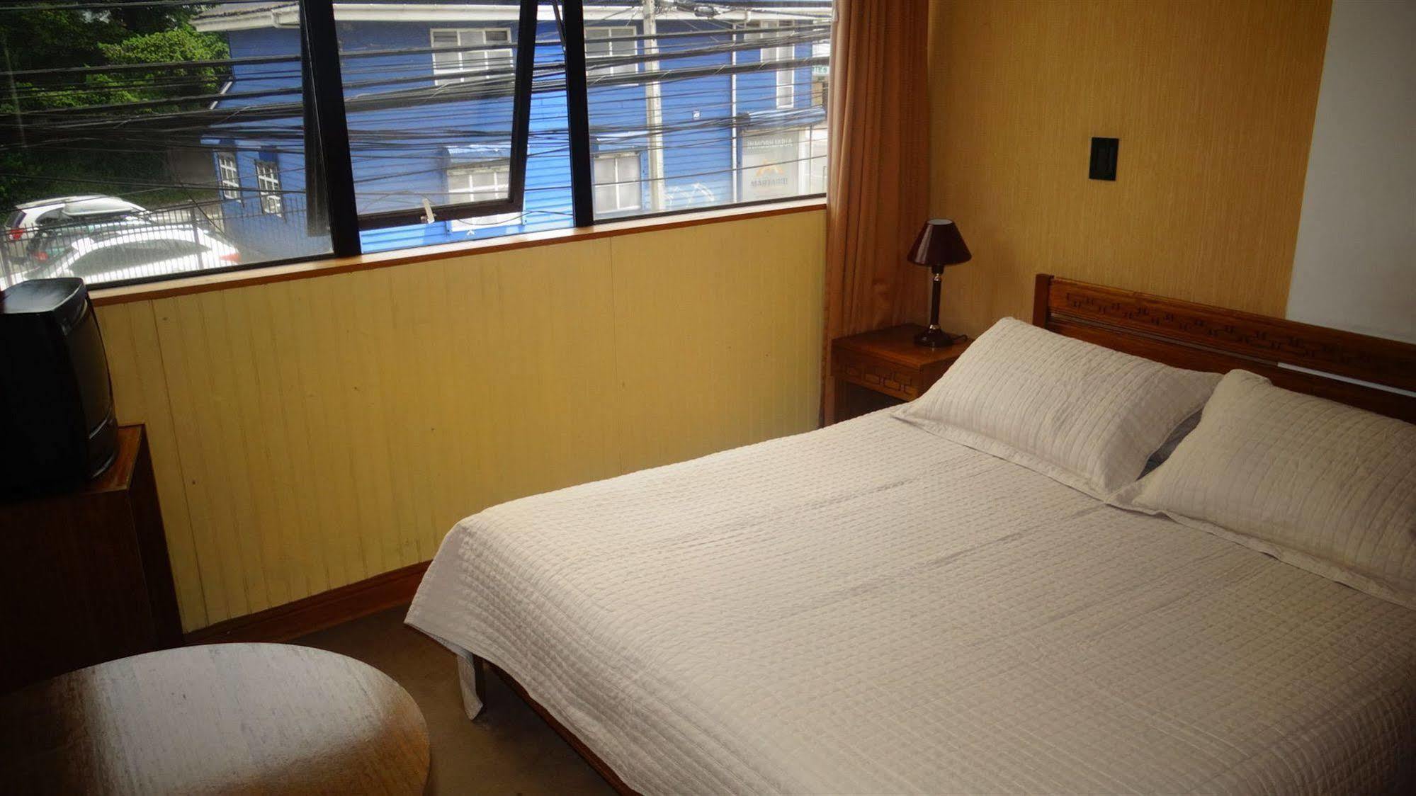 Hotel Antupiren Puerto Montt Bagian luar foto